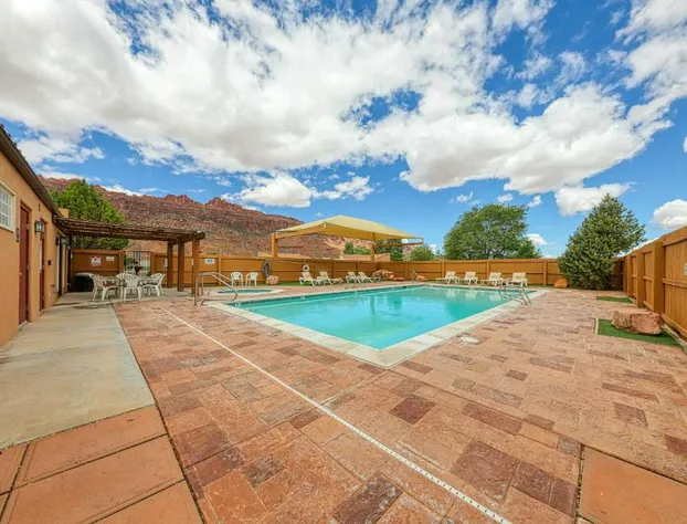 Rim Village hotel detail image 2