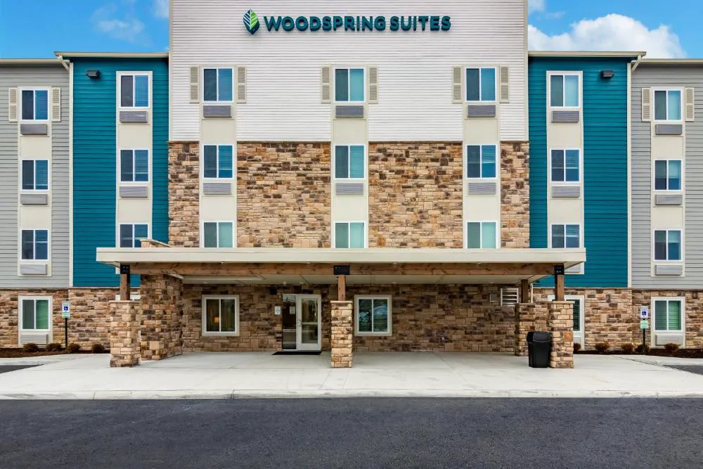 WoodSpring Suites Toledo Maumee hotel hero