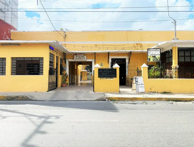 OYO Posada Espinosa, Mérida, Parque de Santa Ana hotel detail image 3