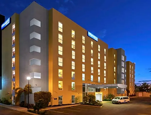 City Express by Marriott Merida hotel detail image 1