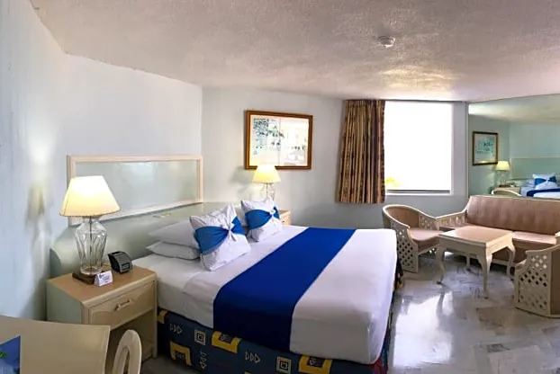 Hotel Acapulco Malibu hotel detail image 4