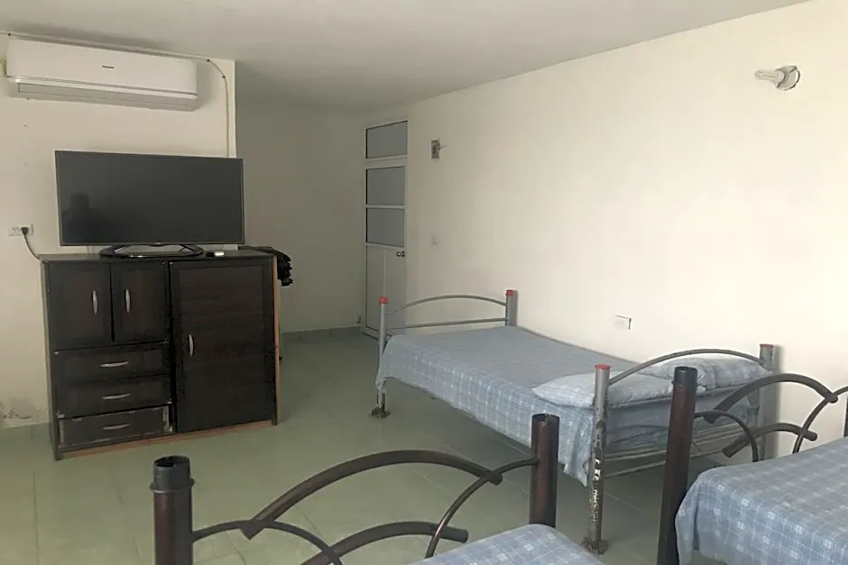 OYO Hotel El Paraiso hotel hero