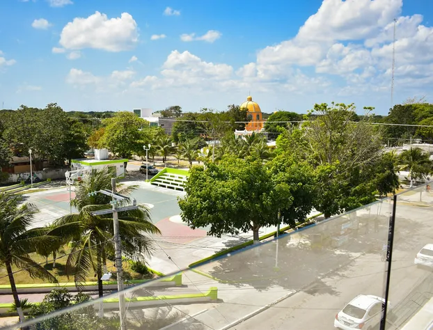 Muchin Hotel hotel detail image 1