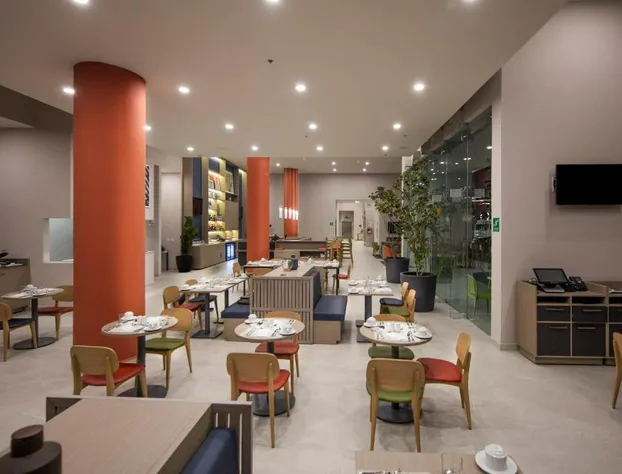 Holiday Inn & Suites Aguascalientes An Ihg Hotel hotel detail image 3