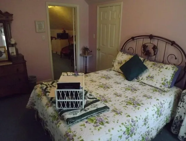 B & B Country Garden Inn hotel detail image 4