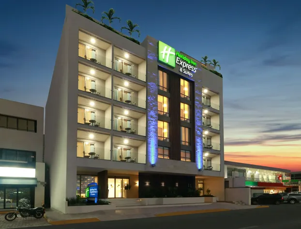 Holiday Inn Express & Suites Playa Del Carmen by IHG hotel detail image 1