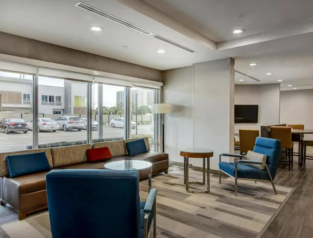 Towneplace Suites Houston Hobby Airport hotel detail image 2