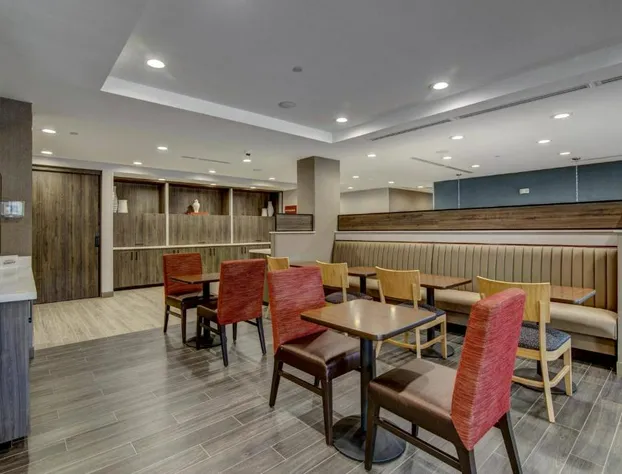 Towneplace Suites Houston Hobby Airport hotel detail image 4
