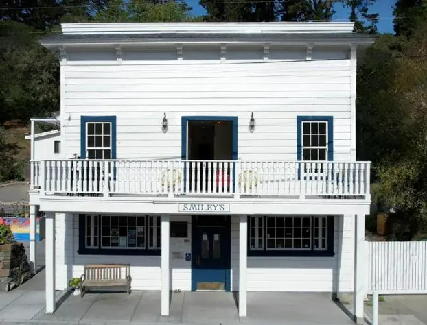 Smiley's Saloon & Hotel hotel detail image 1