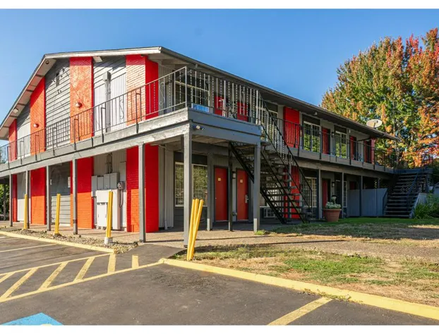 Rama Inn Motel and RV Park hotel detail image 1