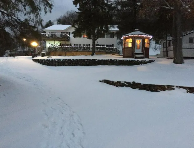 Little Hawk Resort & Marina hotel detail image 2