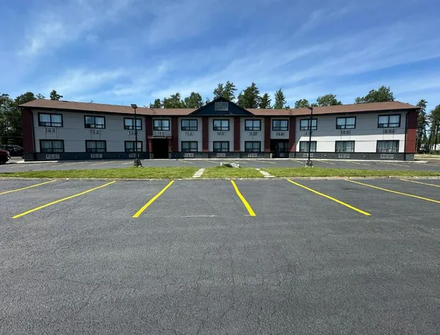 HWY 17 Hotel hotel detail image 1