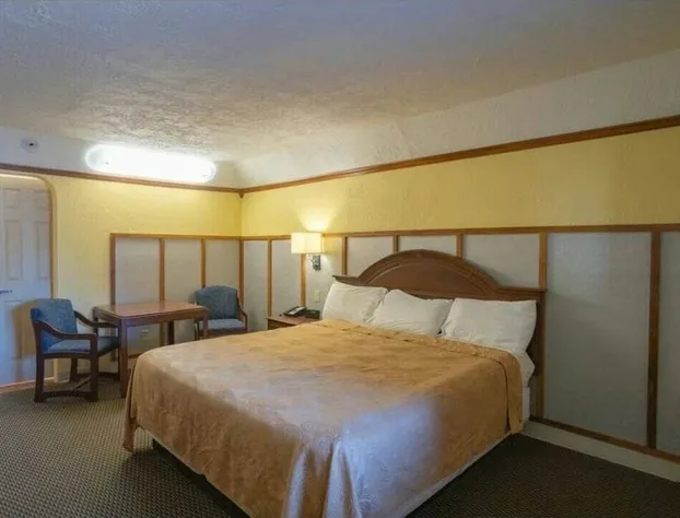 BO HOTEL (Canadian Courts) hotel detail image 2