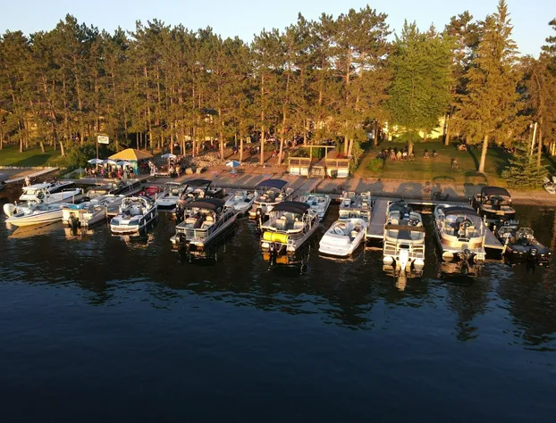 Manhattan Beach Lodge hotel detail image 1