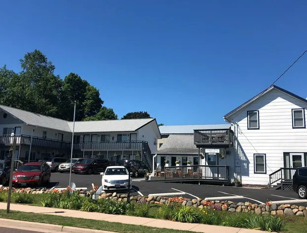 Harbor's Edge Motel hotel detail image 3