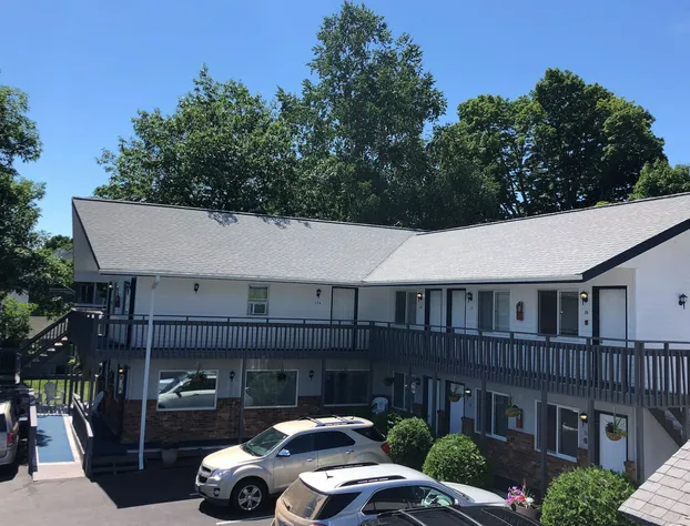 Harbor's Edge Motel hotel detail image 2