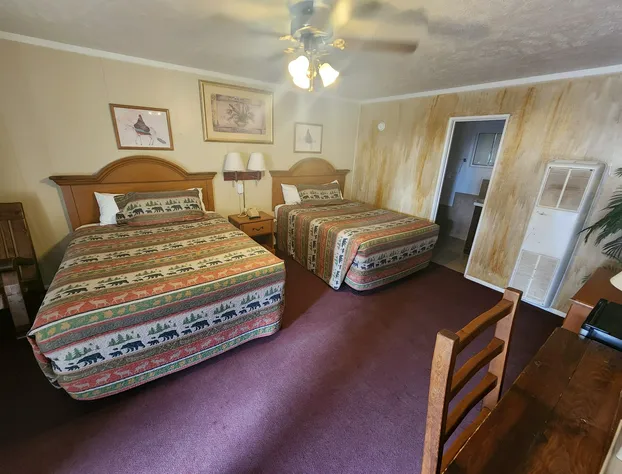 Smokey Bear Motel hotel detail image 3