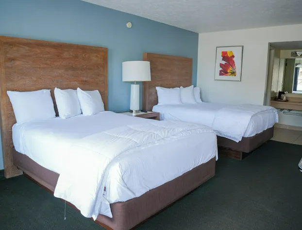 Roland Martin Marina and Resort hotel detail image 2