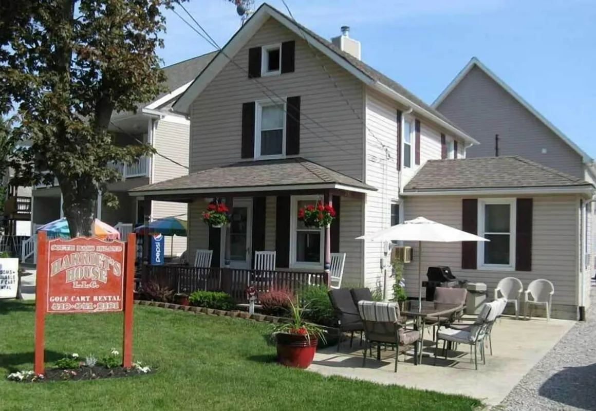 Harriet's House hotel hero