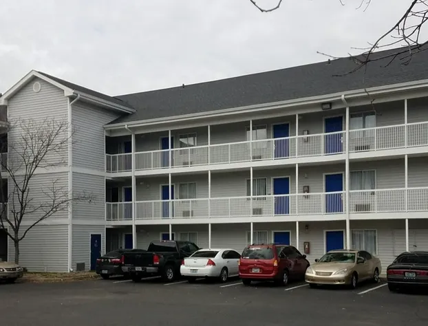 InTown Suites Extended Stay Louisville KY - Airport hotel detail image 1