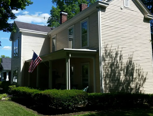 Red Rose Inn Bed & Breakfast hotel detail image 2