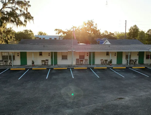 Safety Harbor Motel hotel detail image 1