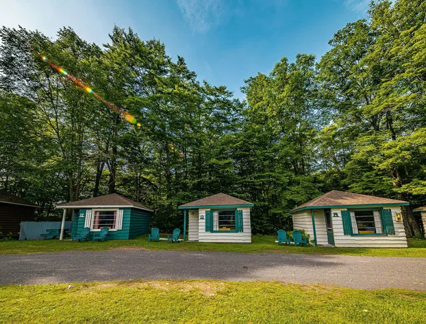 Park Motel and Cabins hotel detail image 1