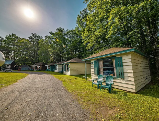 Park Motel and Cabins hotel detail image 3