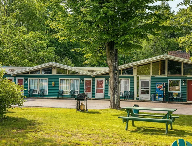 Park Motel and Cabins hotel detail image 4