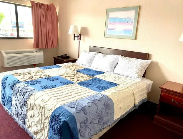 Regency Inn hotel detail image 4