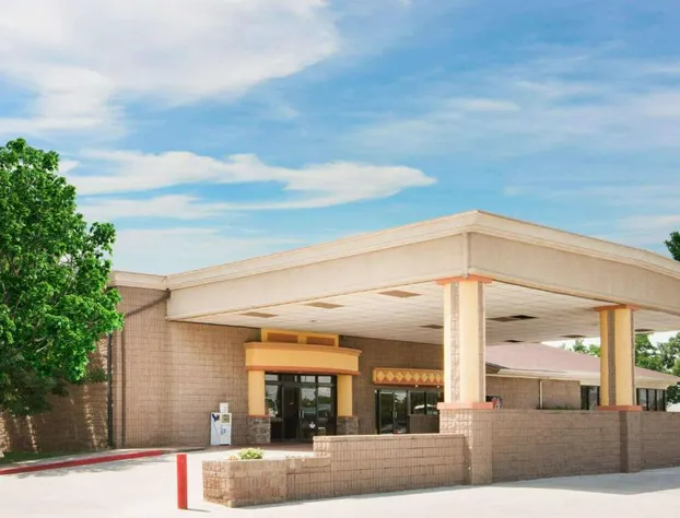 Travelodge by Wyndham Enid hotel detail image 1