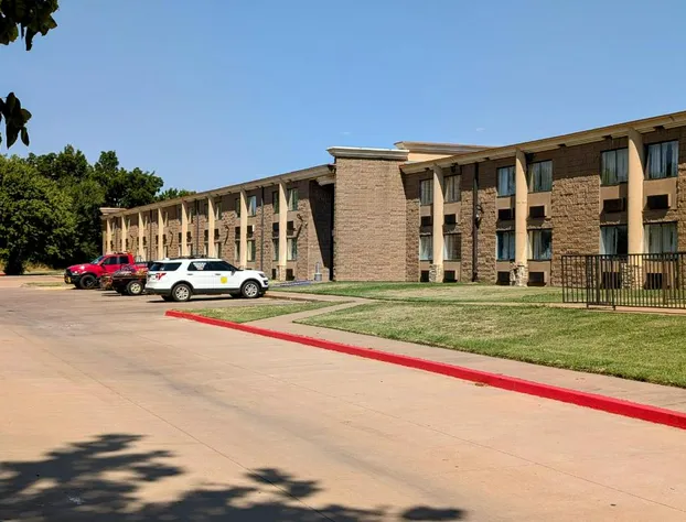 Travelodge by Wyndham Enid hotel detail image 2