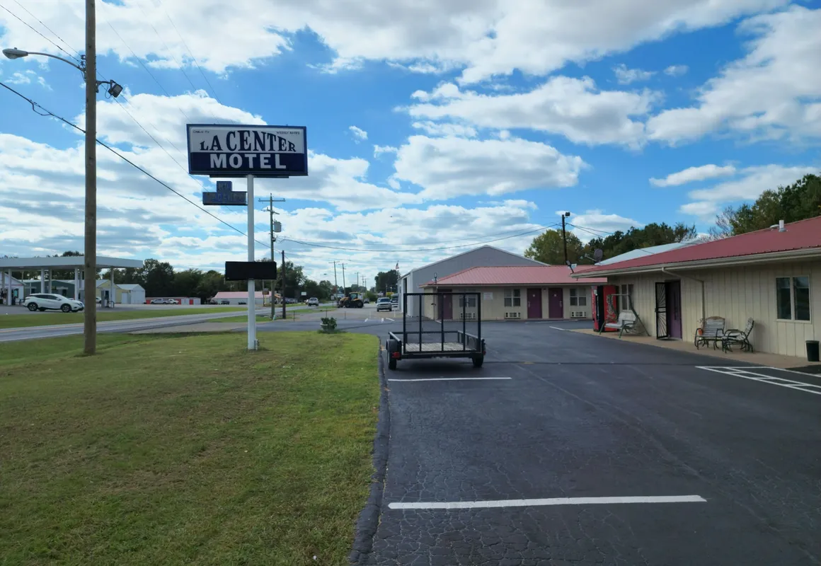 La Center Motel hotel hero