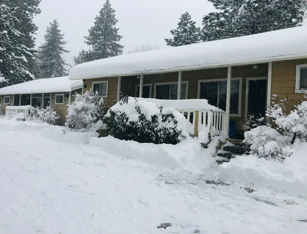 Mountain View Cabins hotel detail image 3