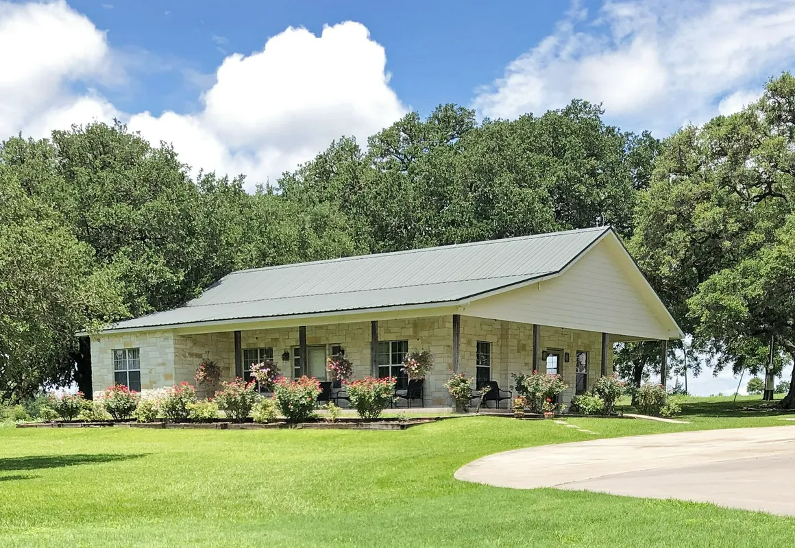 Inn at Indian Creek hotel hero