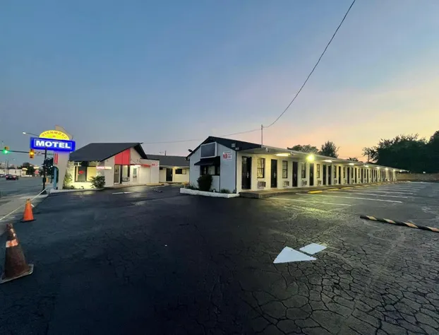 Richmond Motel hotel detail image 1