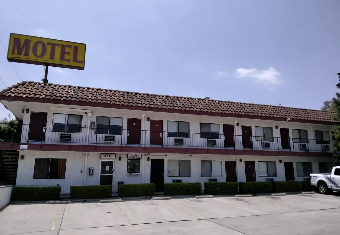 Motel VIP hotel hero