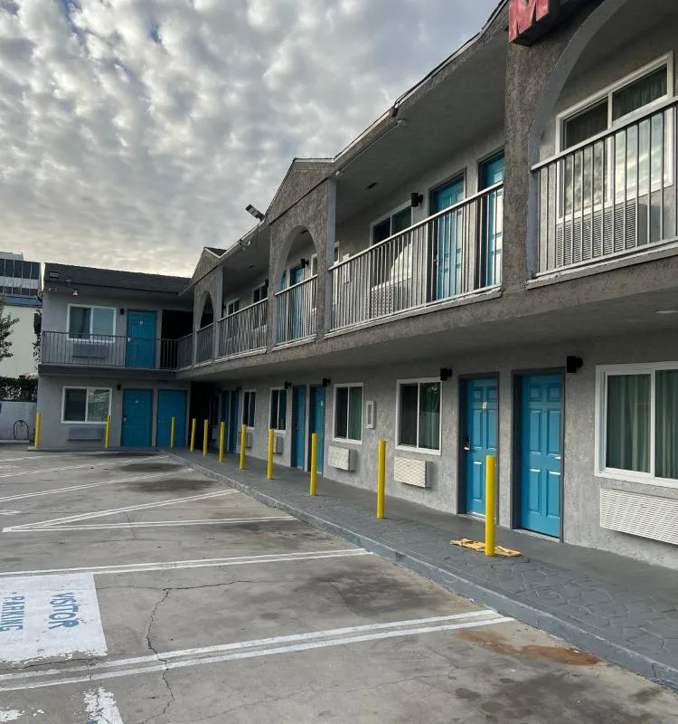 Arlo Motel hotel hero