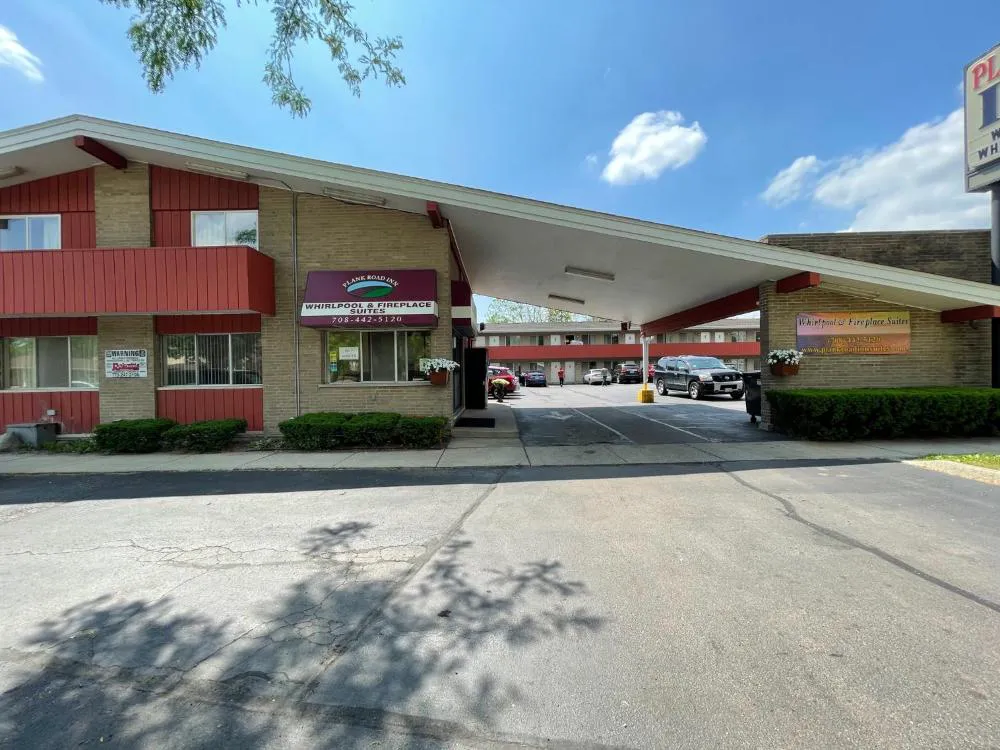 VIBE INN - WHIRLPOOLS SUITES - Lyons hotel hero