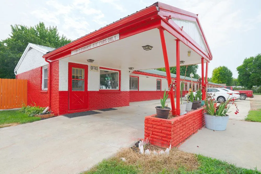 OYO Hotel Lamberton Hwy 14 hotel hero