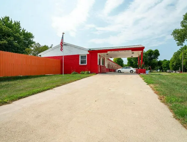 OYO Hotel Lamberton Hwy 14 hotel detail image 3