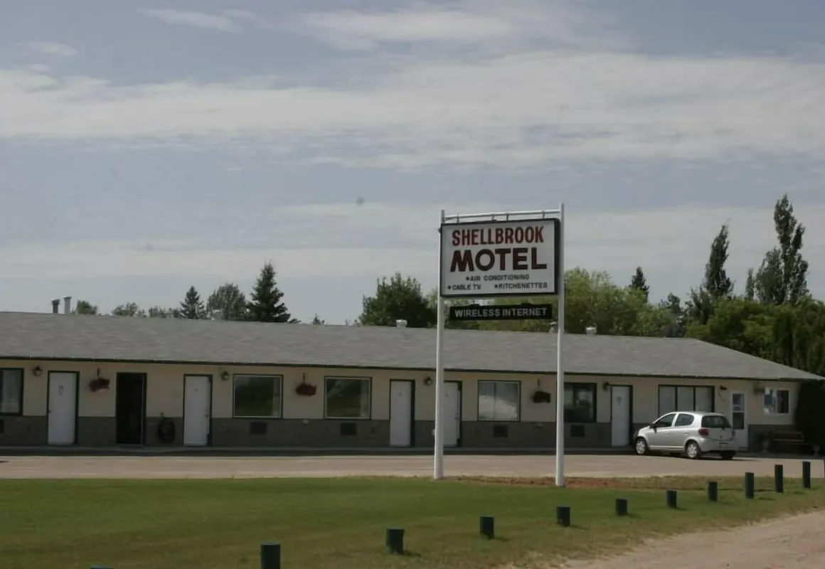 Shellbrook Motel hotel hero