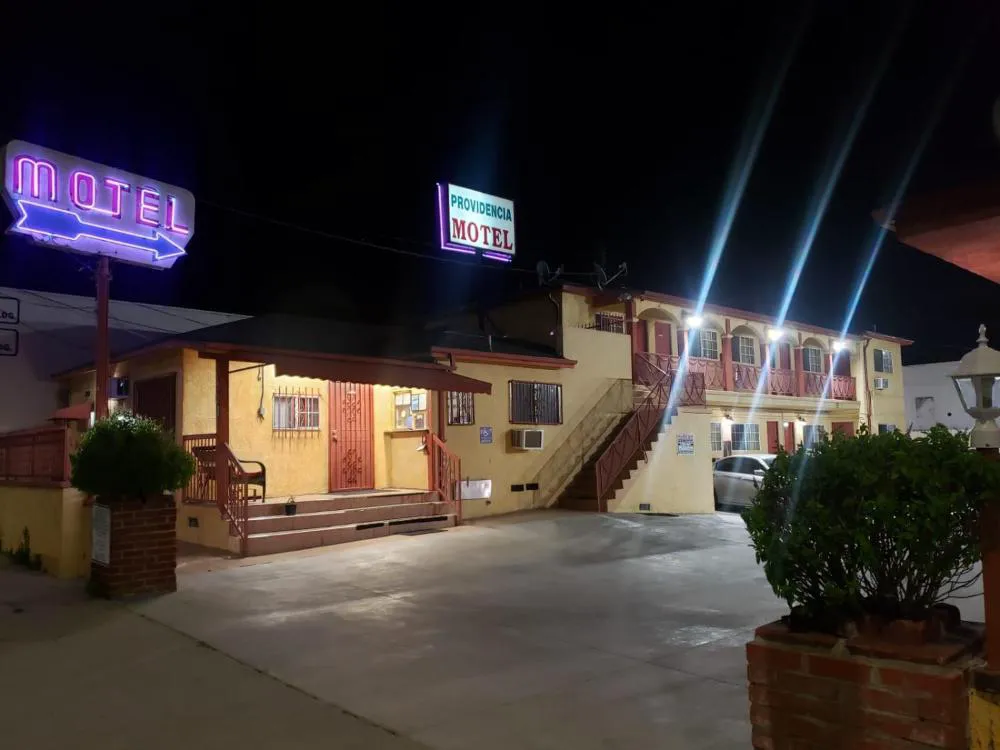 Providencia Motel hotel hero