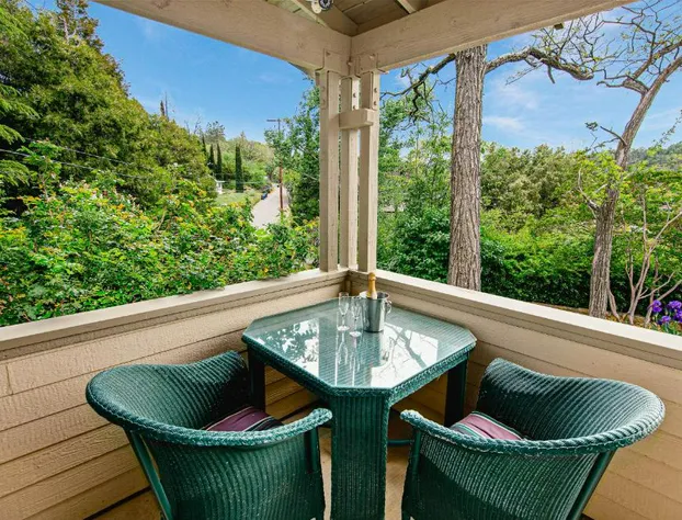 Orchard Hill hotel detail image 4