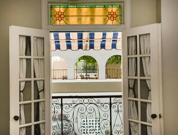 The Hotel Paisano hotel detail image 3