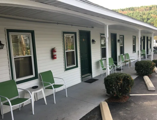 The Colonial Motel hotel detail image 2