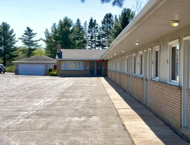 Adams Motel hotel detail image 1