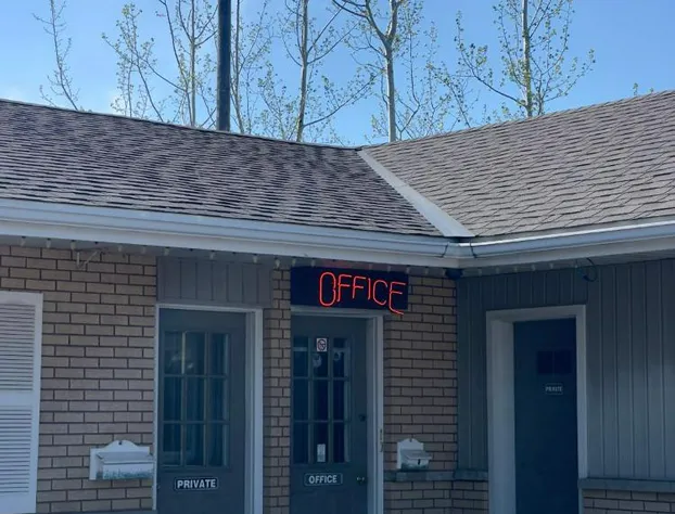 Adams Motel hotel detail image 2