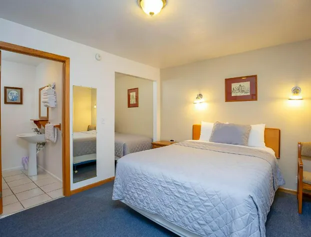 Cascade Motel hotel detail image 3