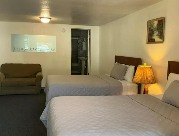 Cascade Motel hotel detail image 4